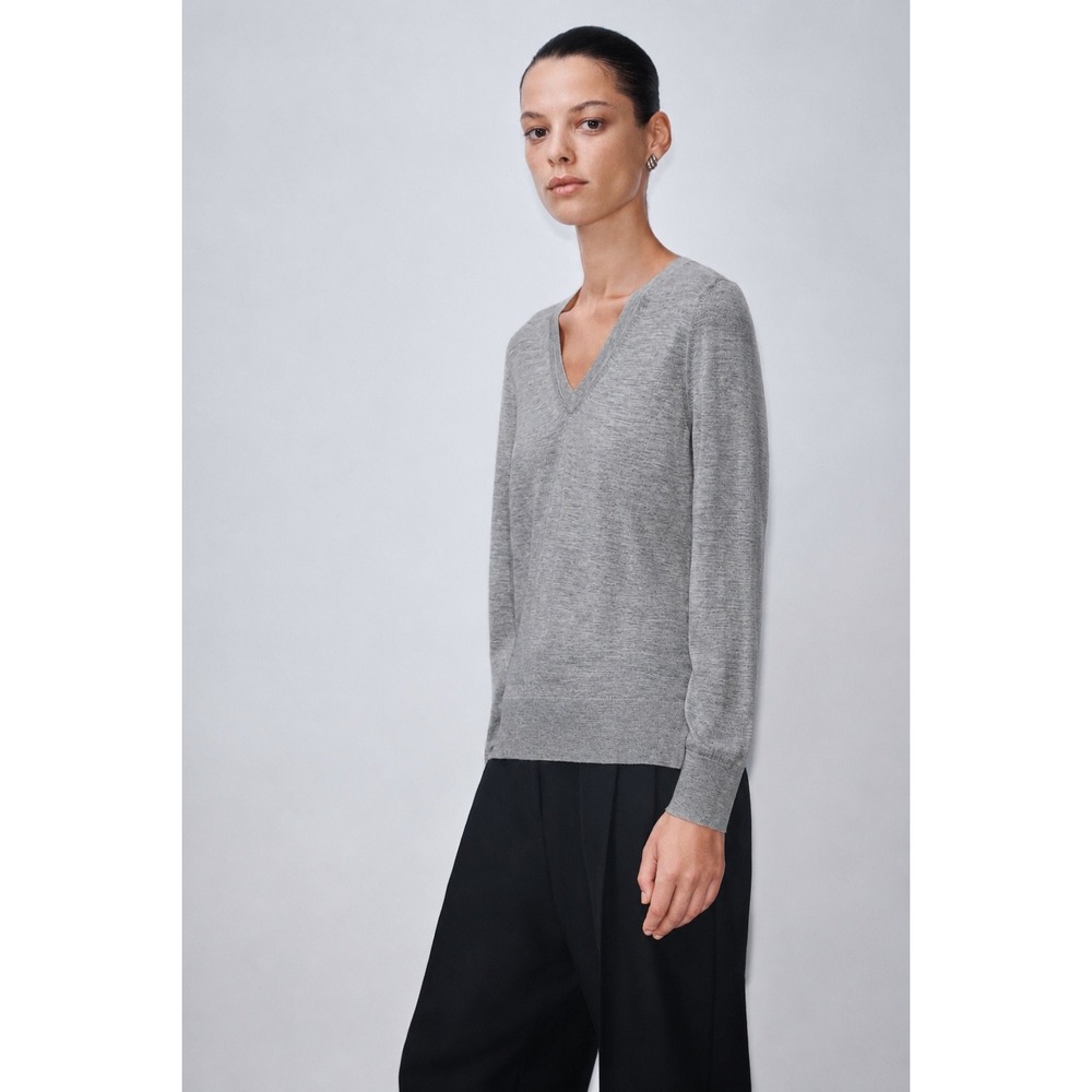 NWT $995 Partow Franca Sweater Dove Grey Melange‎ Tissue Virgin Wool V-Neck L
